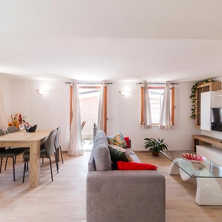 Uncle Leonard'S House Apartment Кала Гононе Екстериор снимка